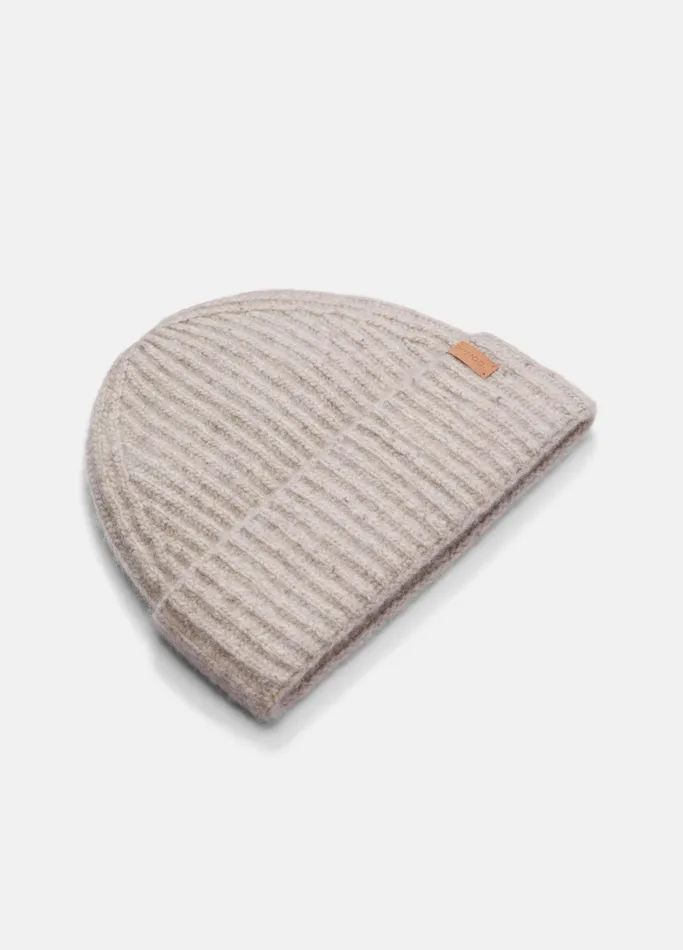 Vince Scarves Hats and Gloves Women Cashmere Donegal Rib Cuffed Hat Biscuit