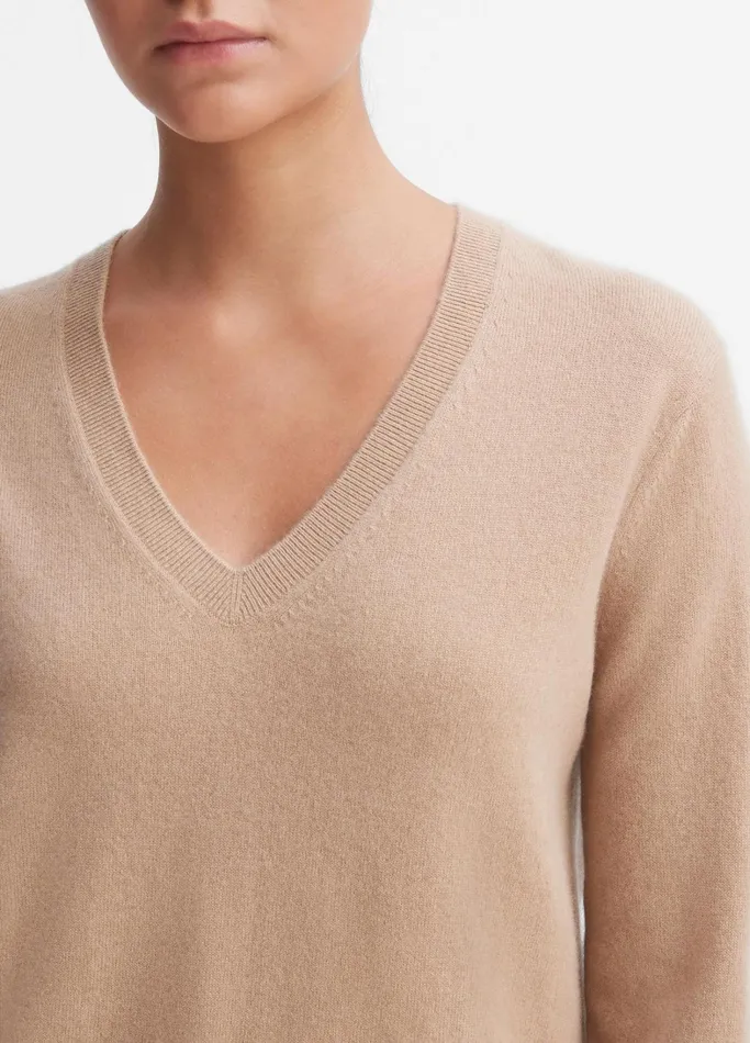 Vince Sweaters Women Cashmere Weekend VNeck Sweater Camel