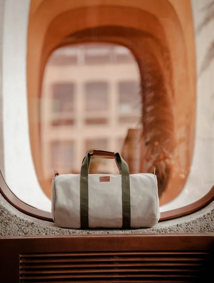 Wembley Hemp Men Bobbies Travel Bags
