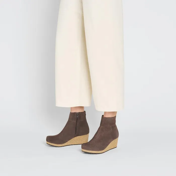 Women Birkenstock Boots Ebba Roast
