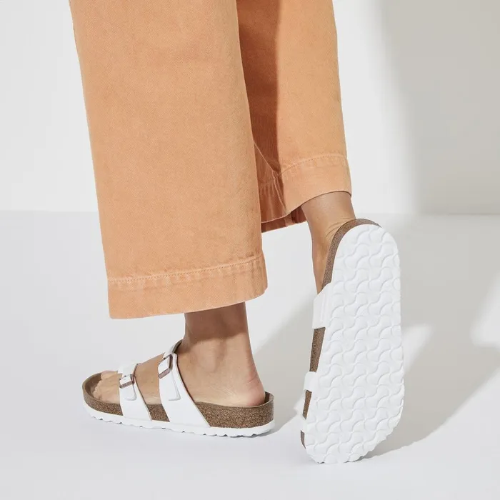 Women Birkenstock Thong Mayari White