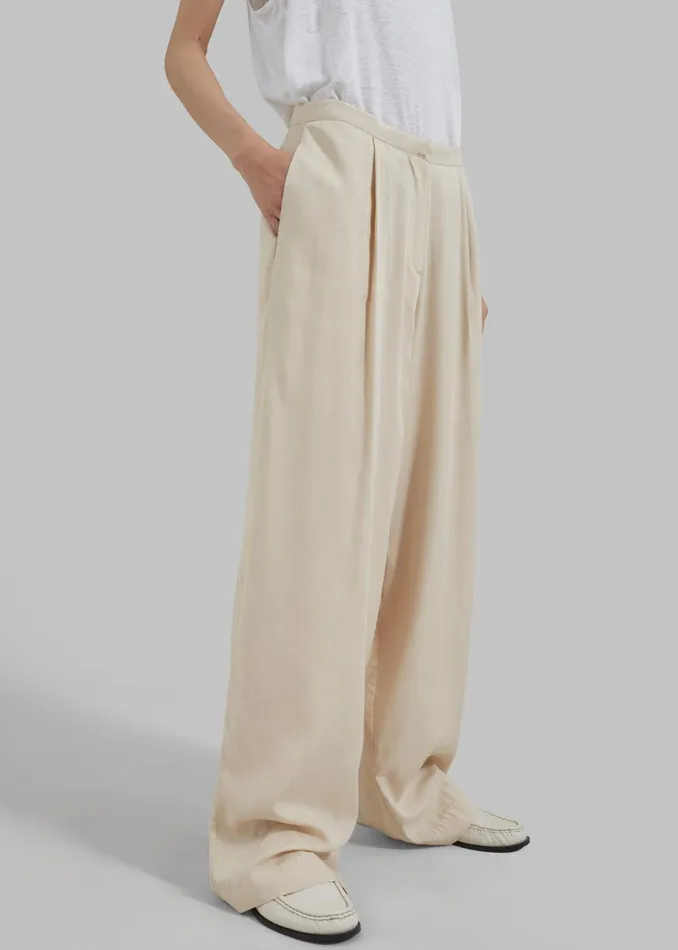 Women Colyn Trousers 8211 Beige The Frankie Shop Bottoms