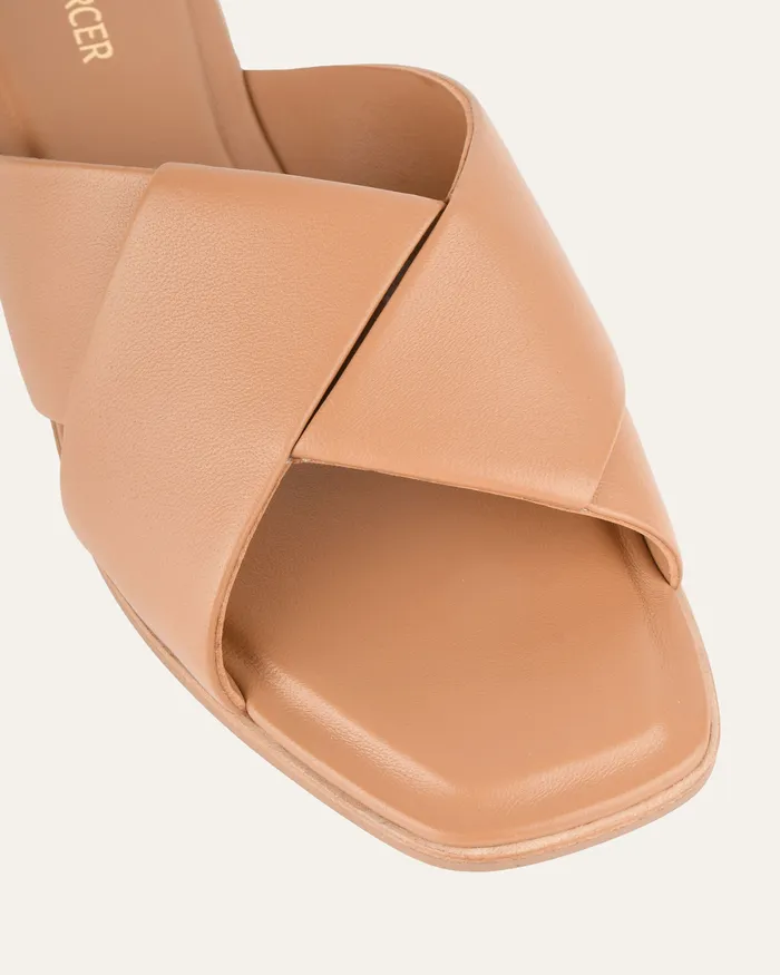 Women Cyra flat sandals toffee leather FLAT SANDALS jomercer Women Cyra flat sandals toffee leather FLAT SANDALS jomercer