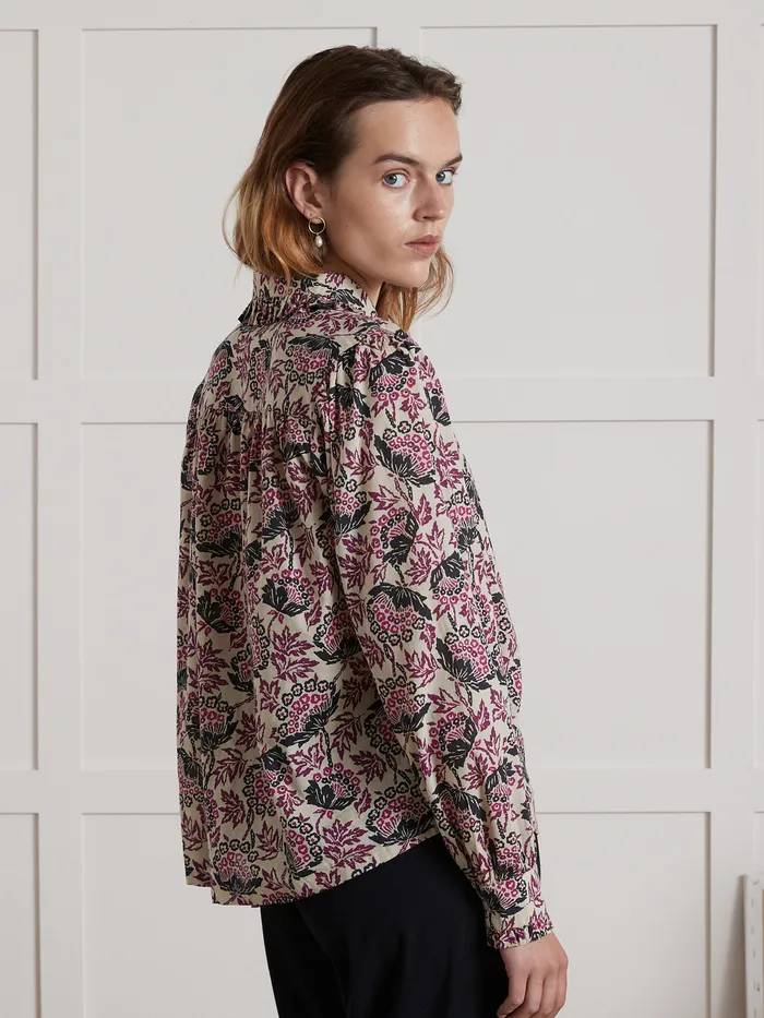Women Cyrillus Clothing Pablo Piatti Amelia Print Shirt With Frilly Neckline Imp Amelia Violet
