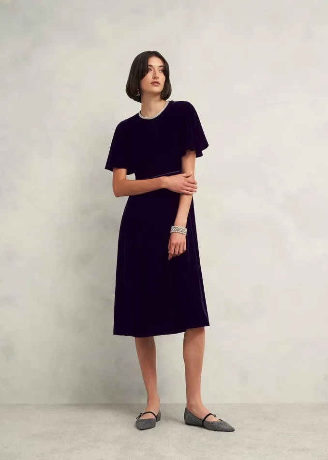 Women Dresses and Jumpsuits Hobbs Petite Catalina Velvet Dress Midnight Navy