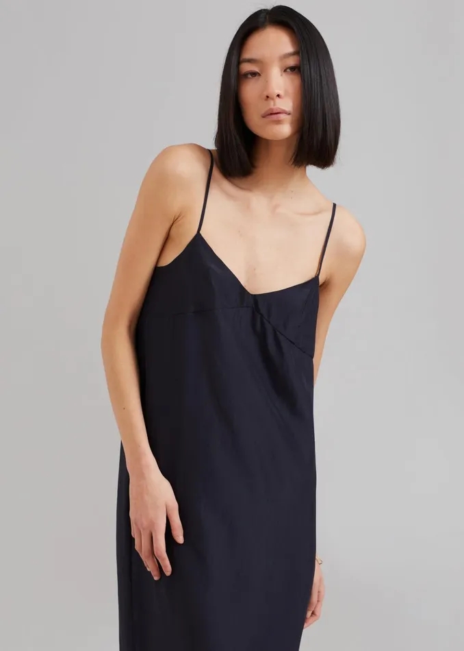 Women Dylana Sleeveless Maxi Dress 8211 Navy The Frankie Shop Dresses