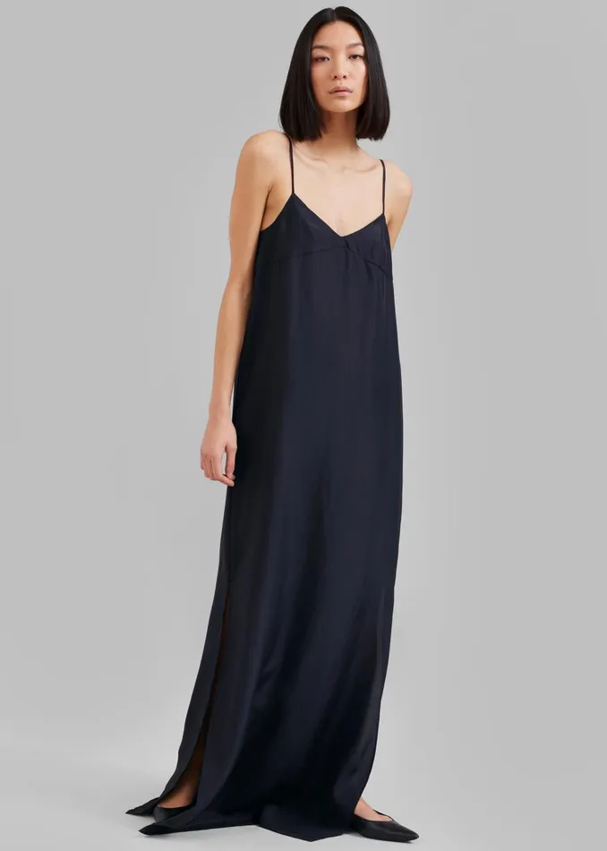 Women Dylana Sleeveless Maxi Dress 8211 Navy The Frankie Shop Dresses