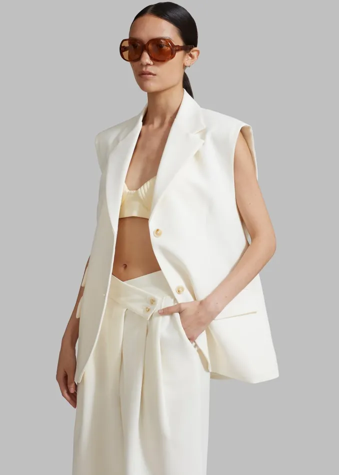 Women Eloise Vest 8211 Cream The Frankie Shop Outerwear