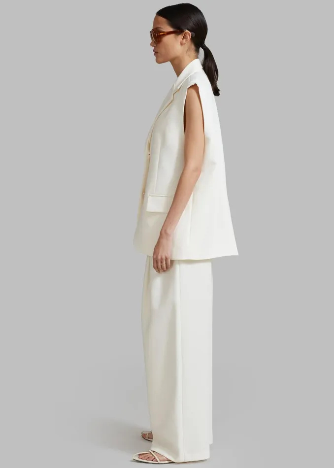 Women Eloise Vest 8211 Cream The Frankie Shop Outerwear