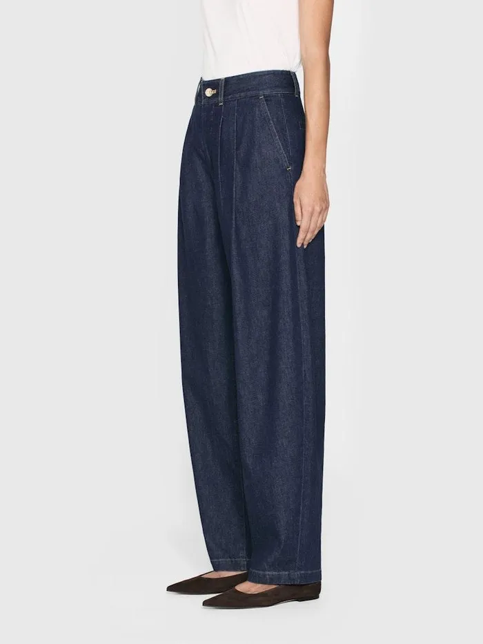 Women FRAME Denim Collections The Tapered Trouser