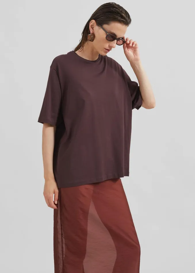Women Harper Soft Organic TShirt 8211 Dark Plum The Frankie Shop Tops