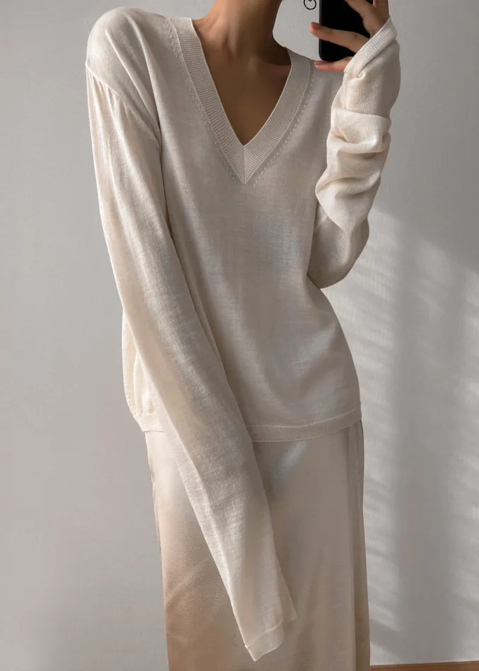 Women Juro VNeck Knit 8211 Cream The Frankie Shop Knitwear