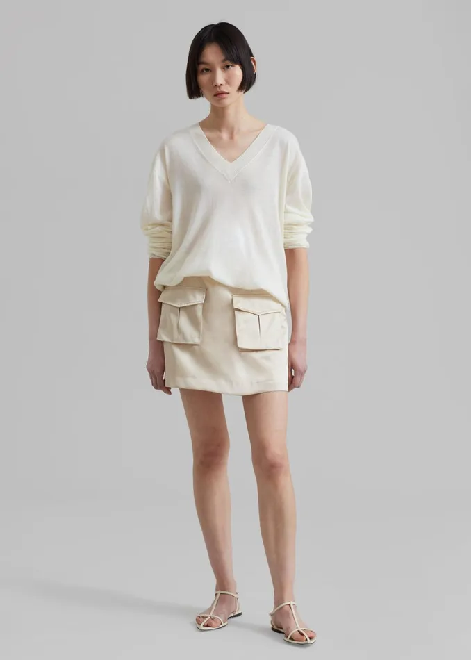 Women Juro VNeck Knit 8211 Cream The Frankie Shop Knitwear