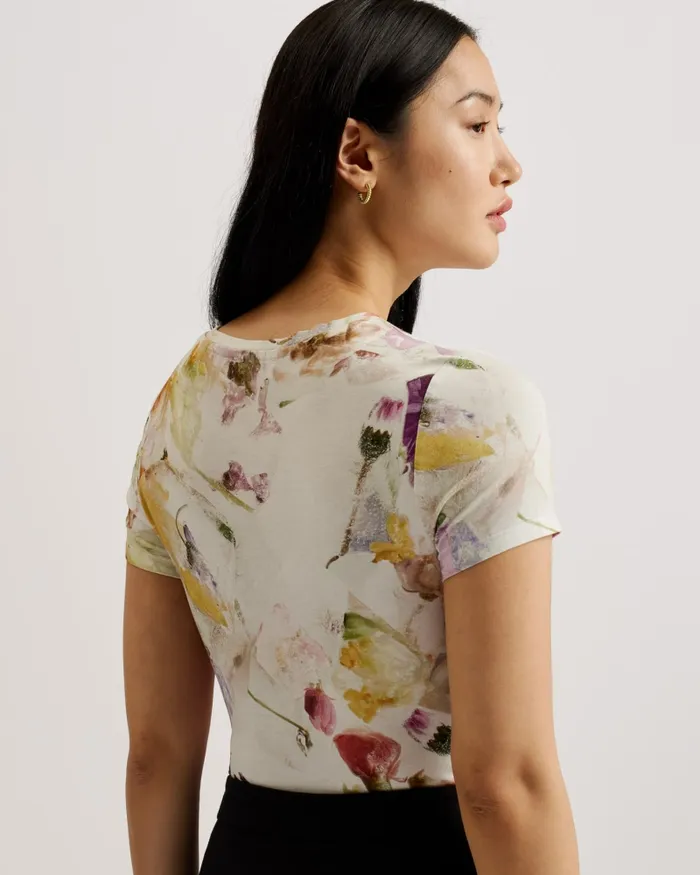 Women LIBBYLY 8211 Floral Print Fitted TShirt White Ted Baker Tops and Blouses