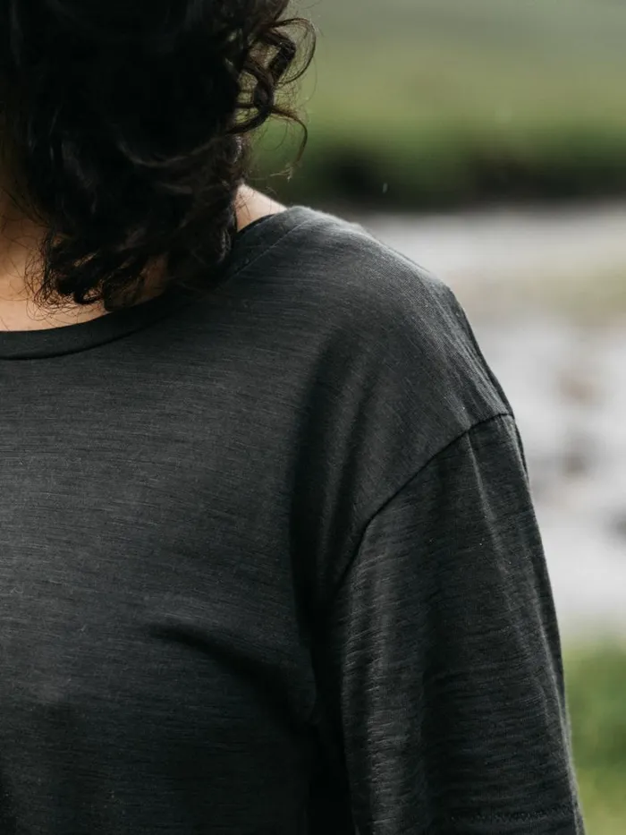 Women Seeker Merino Scoop Neck TShirt Raven Black Finisterre Tops and Shirts