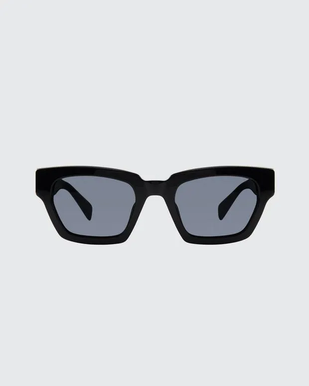 Women Sunglasses Rag and Bone Lisa Black