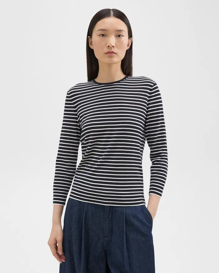 Women Sweaters Cardigans Theory Shrunken Crewneck Sweater In Merino Wool Navynew Ivory