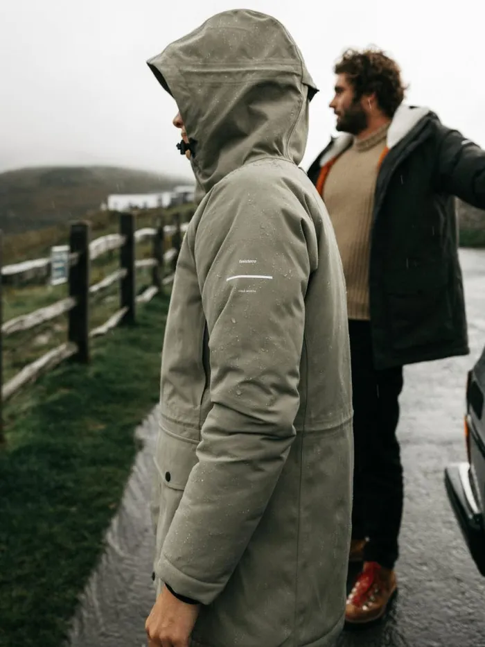 Women Vellus Parka Jacket Willow Green Finisterre Jackets Coats and Gilets